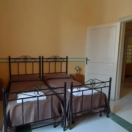 Casa Mia 호텔 3*