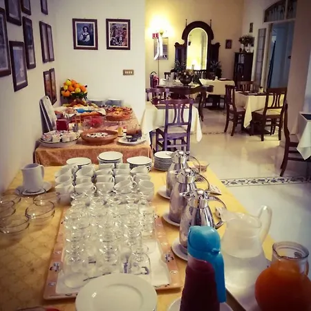 Casa Mia 호텔 3*
